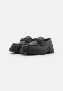 YOURTURN LEATHER UNISEX - Slipper - Black -Pier One Verkäufe 2f76c1e22f1342f69c2f9f8a06f6d875