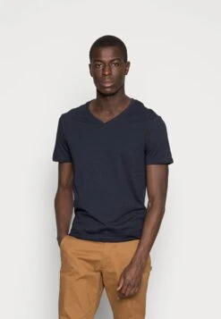 Pier One 5 PACK - T-Shirt Basic - White/blue/black 10 Pier One 5 PACK - T-Shirt Basic - White/blue/black -Pier One Verkäufe 4a34d78ca51f42698346376dd60fb2d7