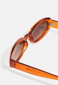 Pier One UNISEX - Sonnenbrille - Brown -Pier One Verkäufe 6ab1fcd6f3e742bd90738e0bd1b33c35