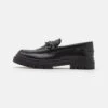 YOURTURN LEATHER UNISEX - Slipper - Black -Pier One Verkäufe 6ab2cd8a942f4a9d85bad5110b9c20ec