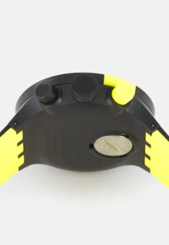 Swatch RACING PLEASURE - Chronograph - Black/yellow -Pier One Verkäufe 963a710b2a144b88b80da57966d14415