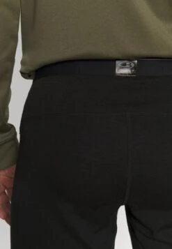 Icebreaker 100% MERINO 200 OASIS SHORTS - Unterhose Lang - Black 11 Icebreaker 100% MERINO 200 OASIS SHORTS - Unterhose Lang - Black -Pier One Verkäufe 9c54565f62e94abfa45fc82287598d78