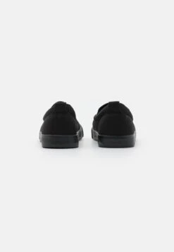 Pier One UNISEX - Slipper - Black 10 Pier One UNISEX - Slipper - Black -Pier One Verkäufe b3086ad5a87545b591af413b2e38fb22