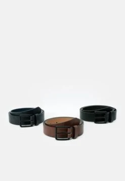 Pier One 2 PACK - Gürtel - 802 - Black_708 - Cognac -Pier One Verkäufe ee37423f2185415eafccaa9aac4ff94e