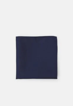 Pier One SET - Krawatte - Dark Blue -Pier One Verkäufe f3a45774fb5f4e7080051c29358aa504